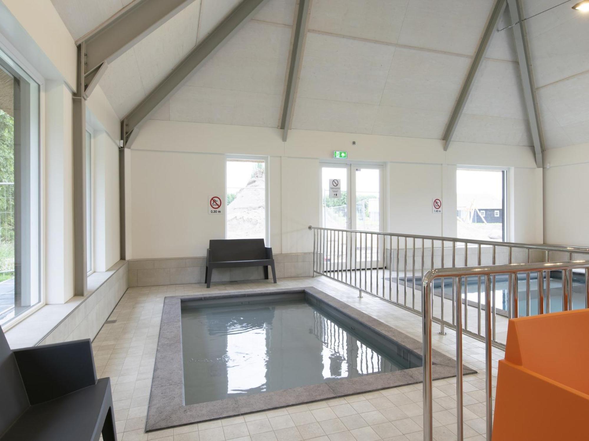 Detached Chalet With Air Conditioning Міерло Екстер'єр фото